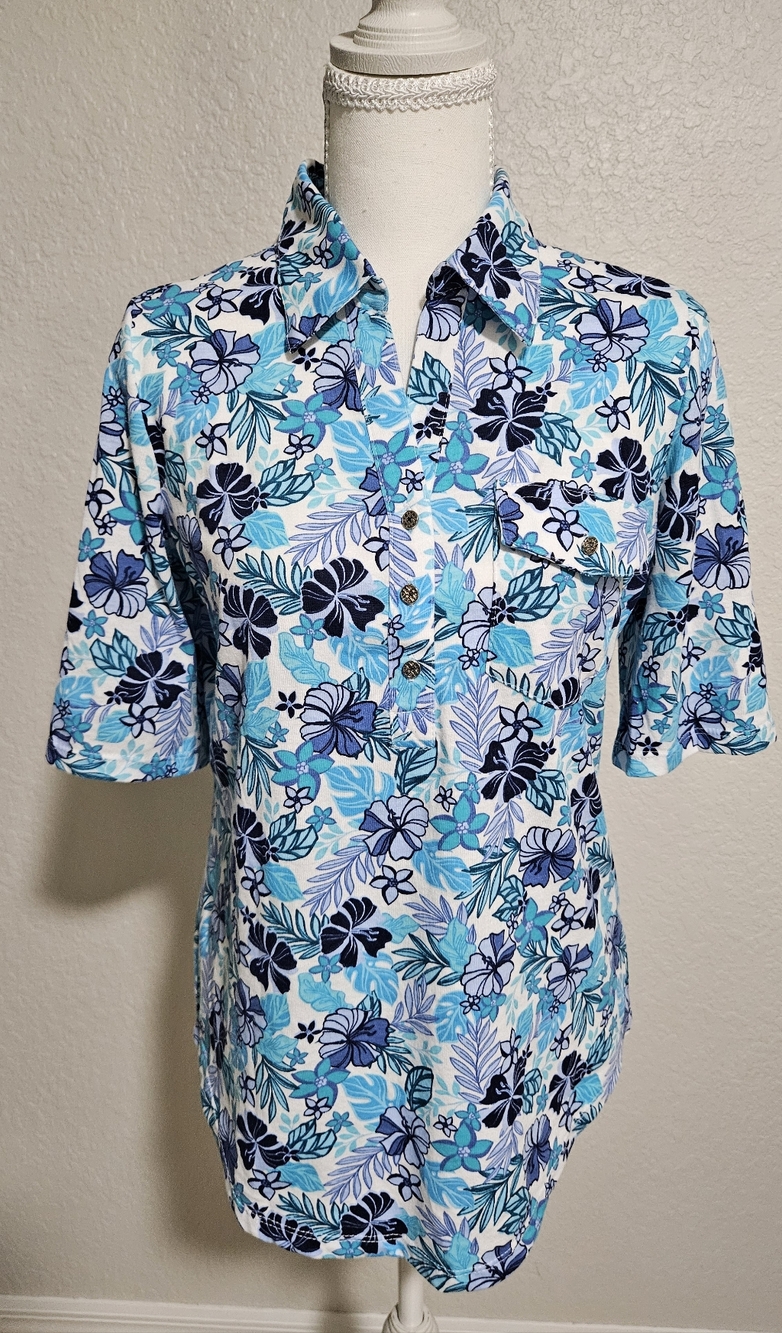 Women’s Blue Floral Button-Down Shirt